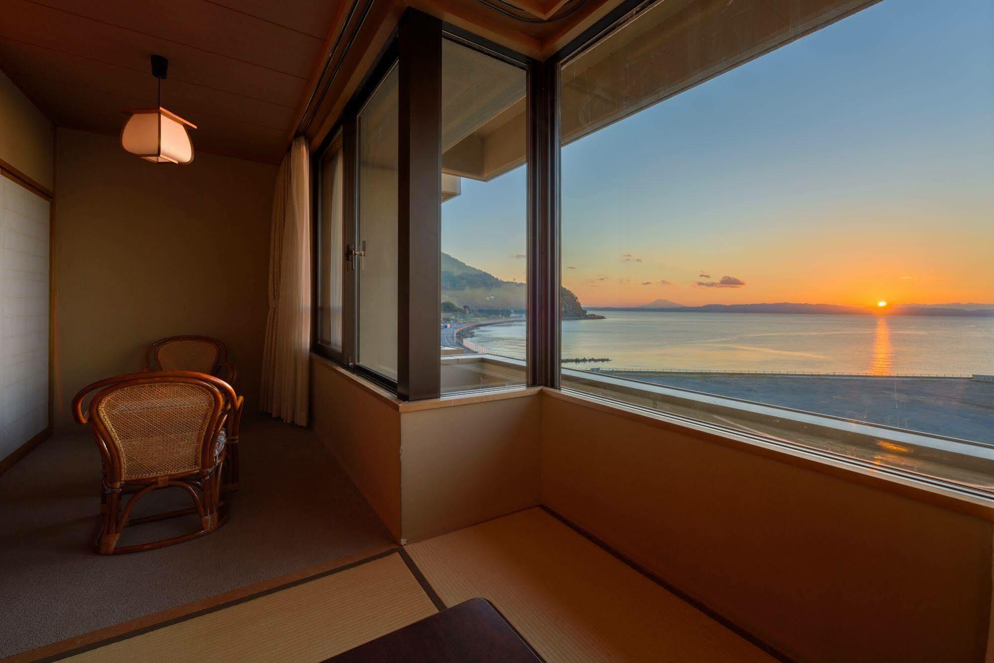 Hotel Kaisenkaku Aomori Esterno foto